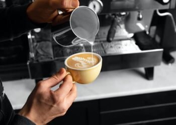 Anak Muda Bontang, Saatnya Belajar Meracik Kopi lewat Pelatihan Gratis Ini!