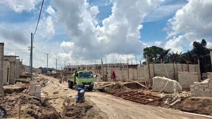 Warga Sempaja Utara Kebanjiran Akibat Limbah Perumahan, Disperkim Samarinda Janji Bertindak Cepat Banjir Rendam Pemukiman, Warga Samarinda Desak PT Graha Mandiri Kaltim Bertanggung Jawab