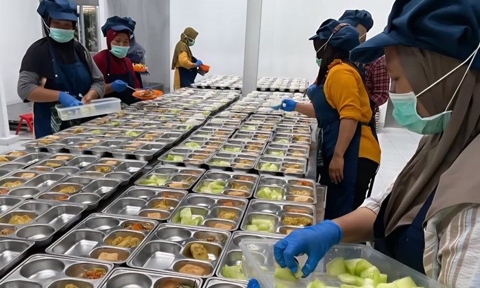 Dapur MBG di Kaltim Diawasi Ketat, Produksi Dibatasi dan Bisa Ditutup Jika Tak Lolos Standar BGN Angkat 32 Ribu Pegawai jadi PPPK Mulai Februari 2026 Dapur Makan Bergizi Gratis di Samarinda Dihentikan Sementara, Ini Penyebabnya