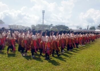 Tetes Peluh dan Tawa Pelajar Bontang Warnai Tarian Jepen Massal di Hari Jadi Kota ke-26