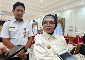 Bontang Mulai Cemas Pembatasan SDA Picu Perlambatan Ekonomi Daerah Wali Kota Bontang Tegaskan Tak Ada Dinas Luar Negeri, OPD Diminta Siaga Jelang Lebaran Neni Moerniaeni Realisasikan Janji Politik, Pegiat Agama Bontang Terima Rp2 Juta APBD Bontang 2026 Disepakati Rp 1,99 Triliun, Masih Bisa Naik?