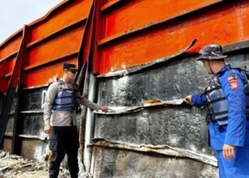 Tongkang Tabrak Pilar Jembatan Mahulu Samarinda, Polisi Lakukan Penyelidikan