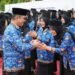 Dompet ASN Full Senyum! Gaji ke-13 Cair Juni 2026, Kelompok Ini Transferan Pertama Skema WFH ASN Balikpapan Rampung, Tinggal Teken Wali Kota WFH ASN Balikpapan Masih Tunggu Persetujuan Wali Kota WFH ASN Balikpapan Dievaluasi, Keberlanjutan Masih Dikaji Balikpapan Usulkan 1.000 Formasi PNS 2026, Guru dan Tenaga Kesehatan jadi Prioritas