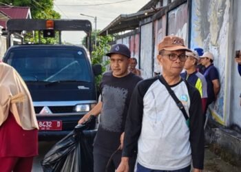 Warga RT 21 Bontang Baru Kerja Bakti Sambut Ramadan, Perkuat Silaturahmi dan Cegah Banjir