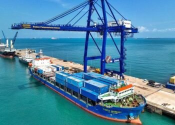 Ekspor Kaltim Naik Tipis, Impor Anjlok Tajam: Surplus US$1,32 Miliar Picu Tanda Tanya