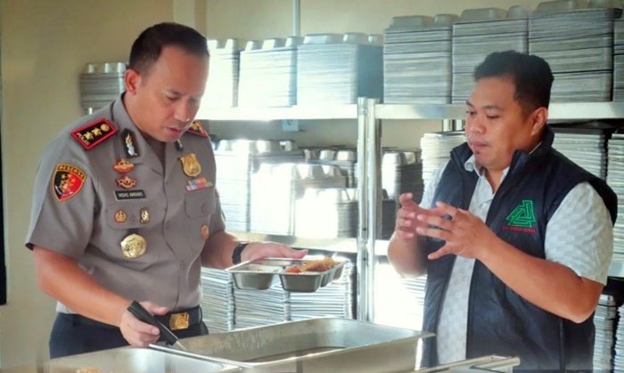 Alasan Dilibatkannya TNI, Polri, dan Kadin di Program MBG Kapolres Bontang Cicipi Menu MBG, Siap Salurkan ke 1.030 Siswa 13 April