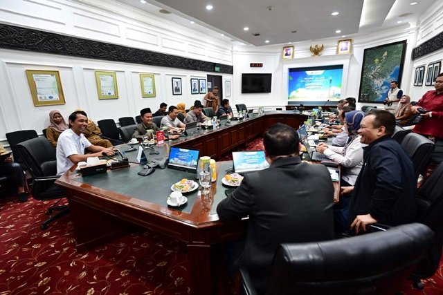 Lulusan SMK Bontang Masih Sulit Dapat “Pintu Masuk” ke Dunia Kerja Badak LNG Bontang Bantah Gelombang PHK, Sebut Mayoritas Pekerja Masuk Masa Pensiun