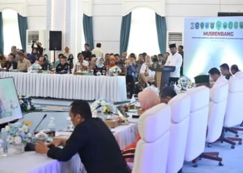 Gubernur Kaltim: Sabar Bos, Kami Bekerja Meski Jarang Terliput