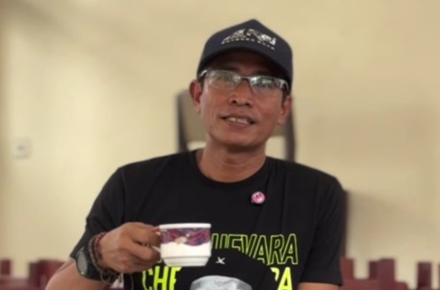 APMKT Balas Lapor Sudarno ke Polisi, Sengketa Kini Bergulir di Dua Jalur Sudarno 'Bongkar' Identitas Pemilik Akun Anonim Kaltim: Jangan Bikin Gaduh!